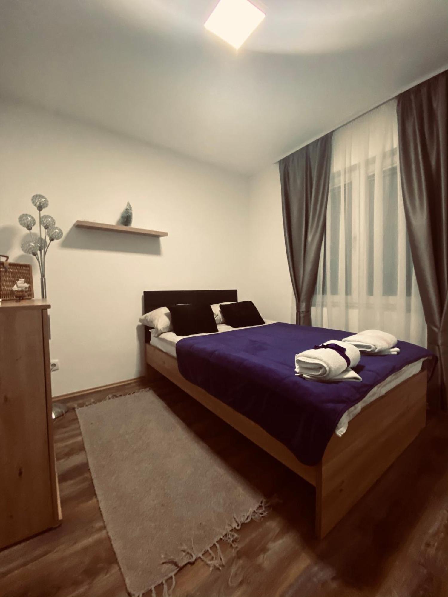 Ana Luxury Apartment **** Nova Varos Exterior photo